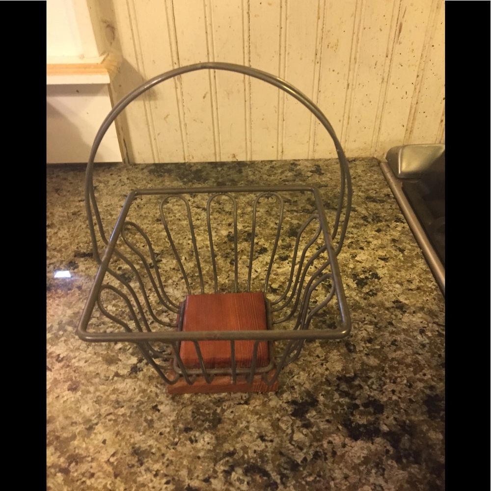Small basket